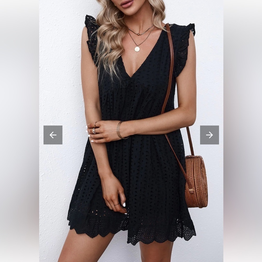 Cotton blend Eyelet V Neck‎ baby doll black mini dress Sz M ruffle sleeves
